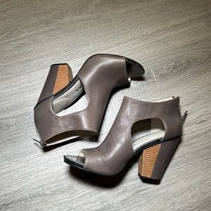Tsubo cassis heel